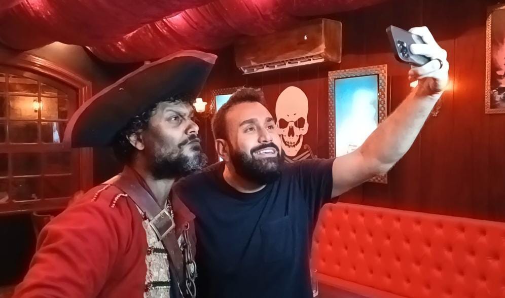 Restaurante Capitão Jack recebe o Jornalista e apresentador Fábio Ramalho para seu quadro “PARTIU”