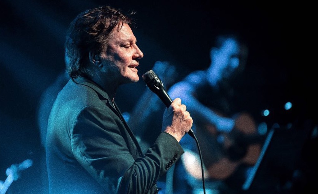 Fábio Jr. arrasa no Qualistage e emociona público com seus maiores&nbsp;sucessos