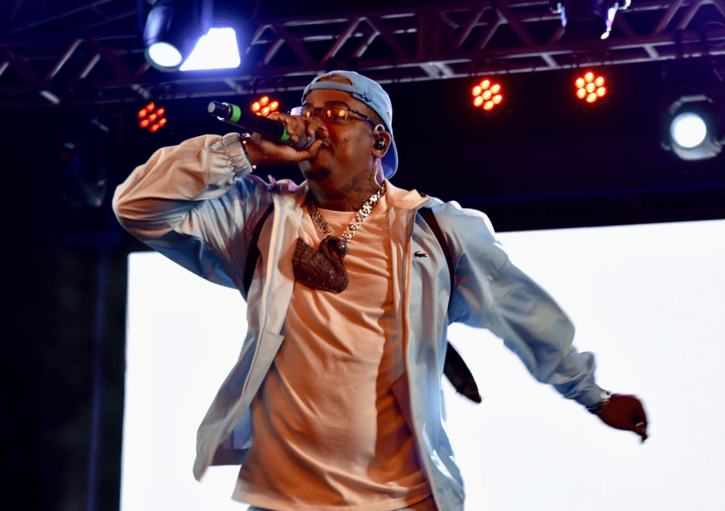 Conexões Urbanas lota o Caju com Chefin e Major RD e transforma noite em celebração da cultura&nbsp;urbana