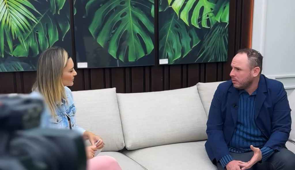 Carlos Guilherme Cordovil Guiller CEO Arts Produções e Portal Arts News,participa do programa “Foz Mulher de Hoje”, que vai ao ar nesta Terça-feira às 16h no&nbsp;YouTube