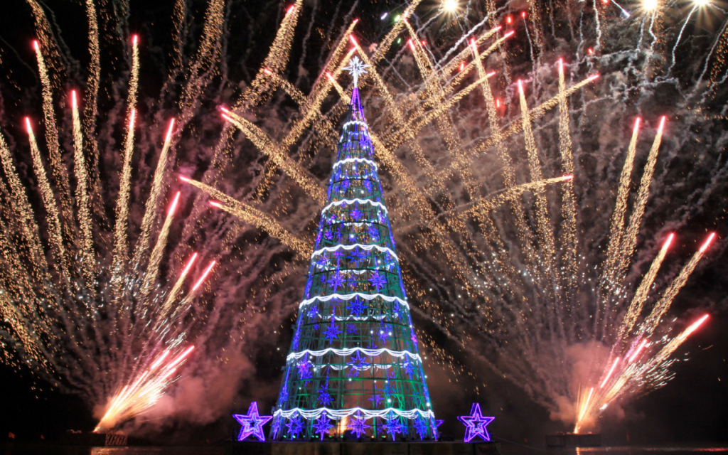Magia Gigante: Árvore de Natal de Botafogo é Inaugurada e Vira Novo Símbolo&nbsp;Carioca