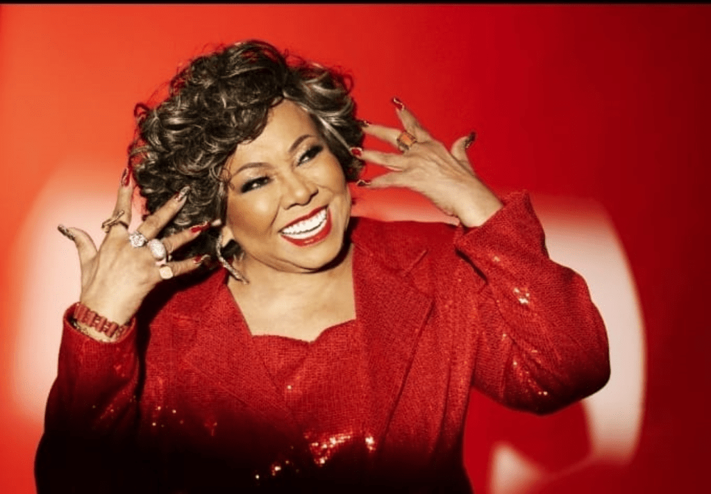 A Marrom no Rio: Alcione Desembarca no Qualistage com Turnê do Novo Álbum e Sucessos&nbsp;Milionários