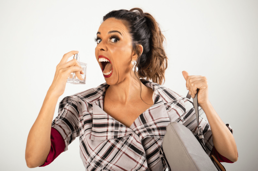 Flávia Reis apresenta pela primeira vez em Niterói a comédia&nbsp;“Neurótica”