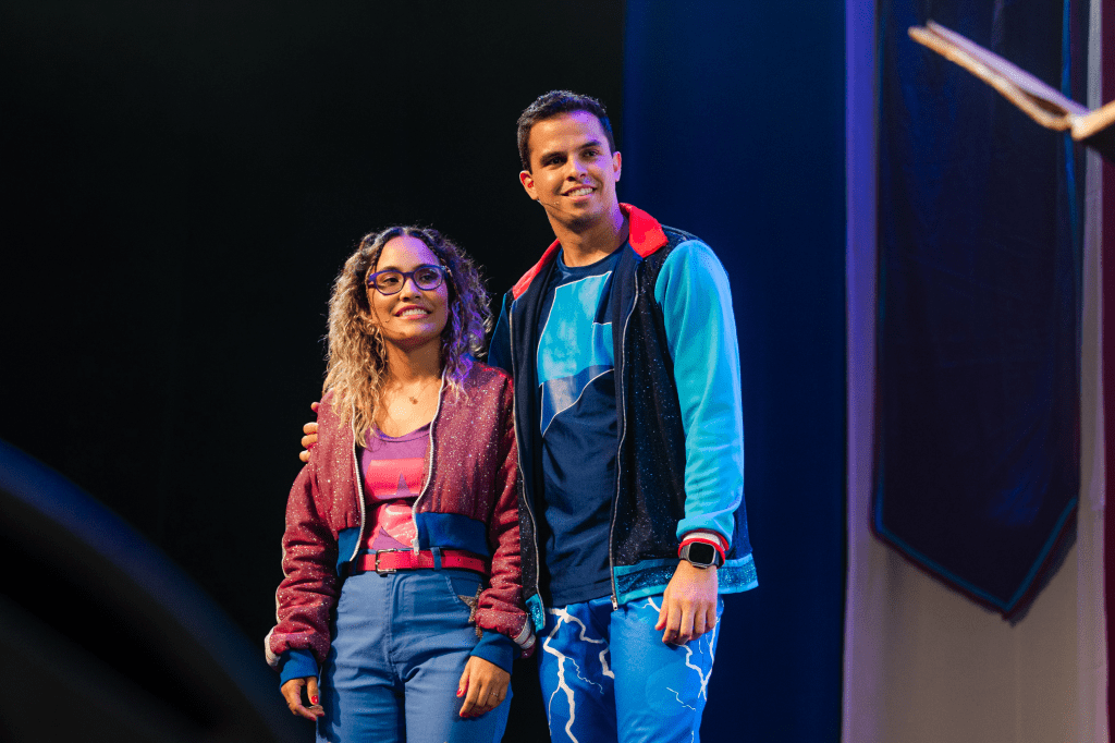 Rafa e Luiz Invadem o Qualistage com o Espetáculo Inédito “Missão&nbsp;Férias”