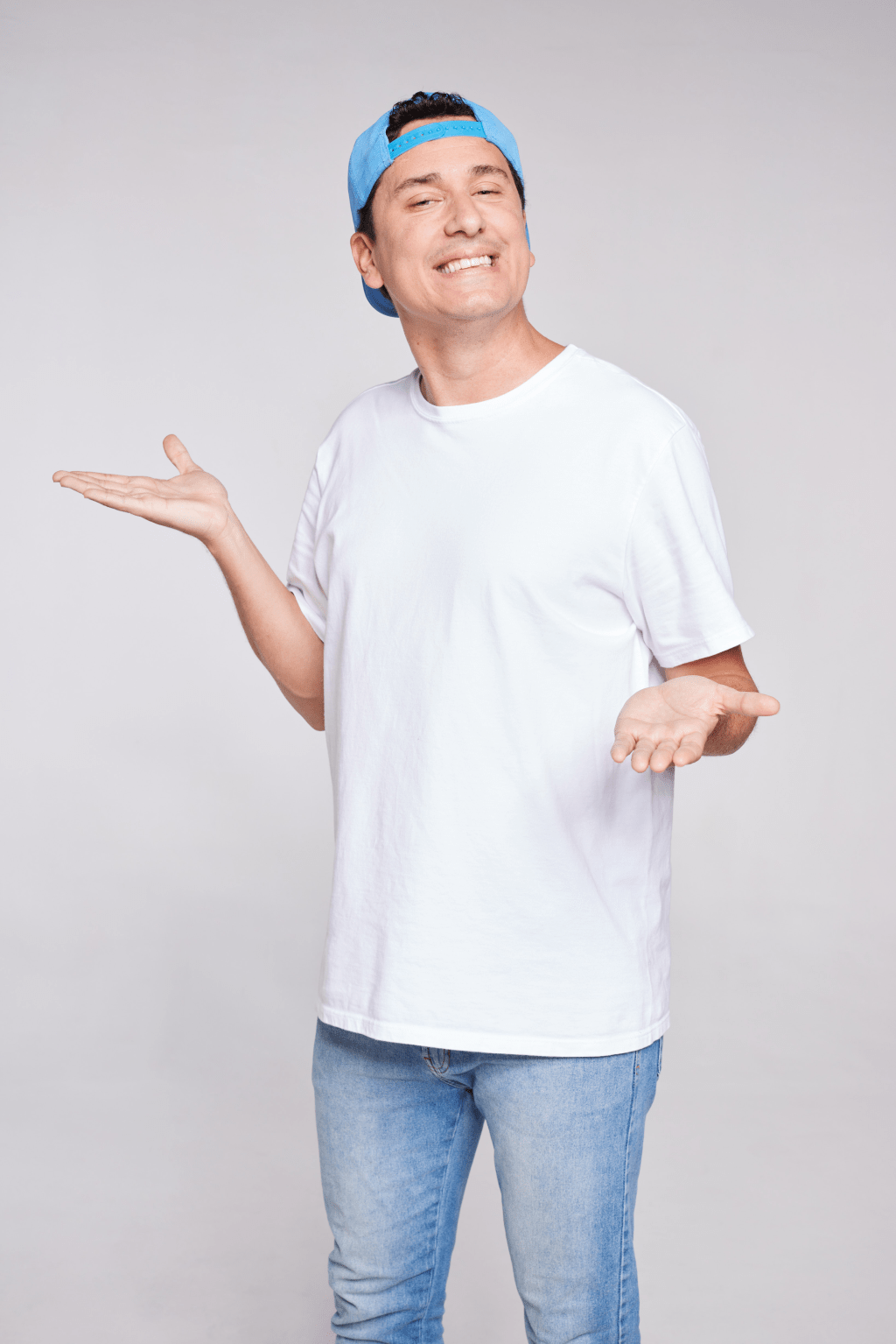 Rafael Portugal, que sobe ao palco do Qualistage ​no dia 4 de abril, com abertura de Priscila Castello Branco,​no Festival Humor&nbsp;Contra-Ataca